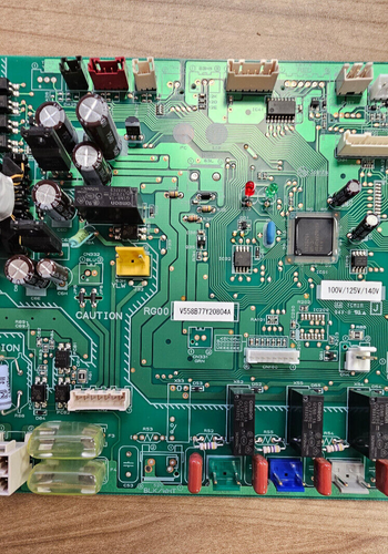 Mitsubishi Air Conditioning S700B8315 Controller Board PUHZ-P100YHAR1 - Picture 3 of 5
