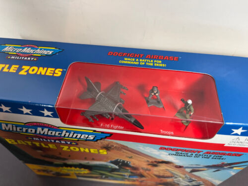 Micro Machines Military Battle Zones DOGFIGHT AIRBASE Playset Figure Set 65583 - Picture 3 of 8