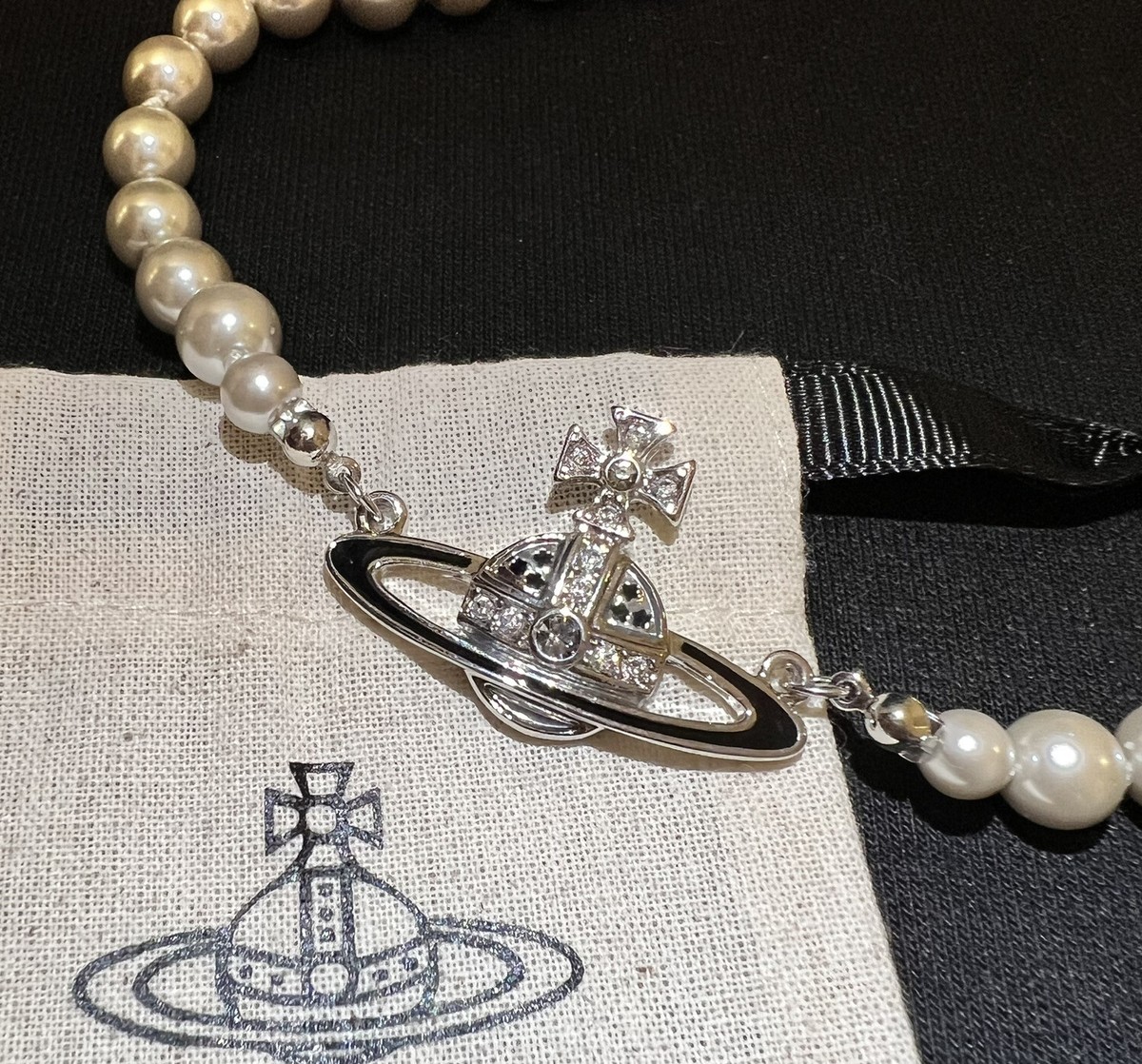 ★Vivienne Westwood★ Vivienne Westwood 25SS ORB Oversized S Vivienne Westwood black Star Orb Saturn One Row Grey Pearl