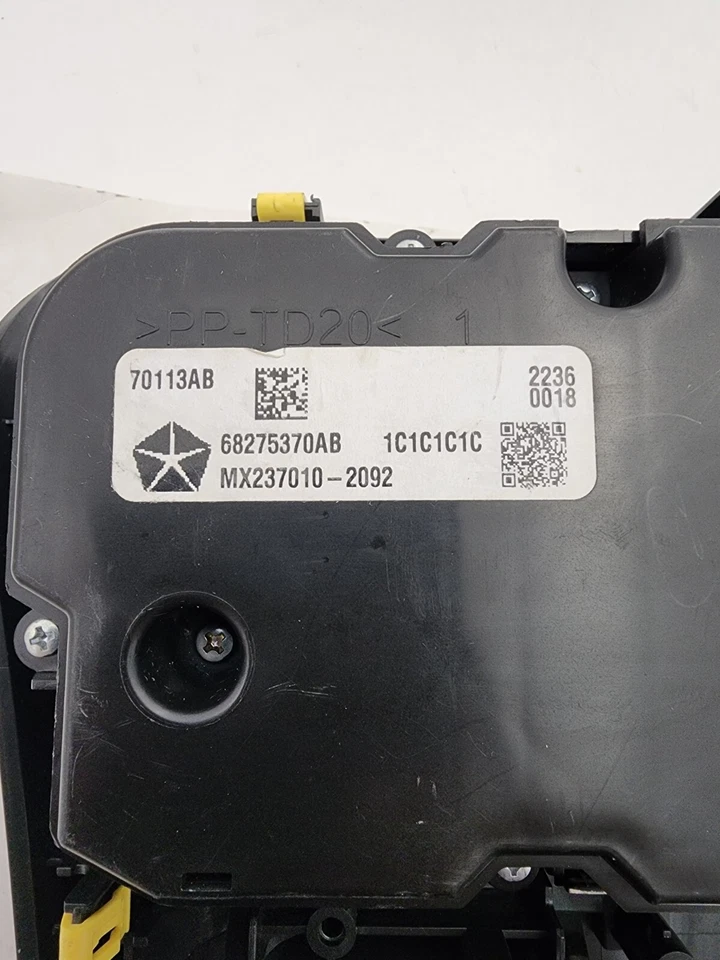 Chrysler 200 S 2015-17 vehículo función centro pila OEM Mopar 68275370AB Foto 2 de 4