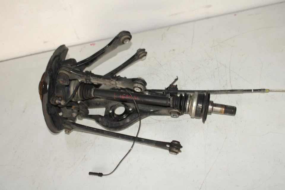 Левое заднее колесо шпиндель ступица держатель костяшки рычаг оси OEM BMW F30 340i 335i - Изображение 2 из 4