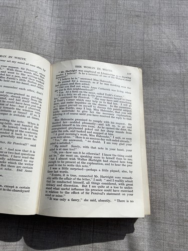 The Woman In White By Wilkie Collins Illustrated HB Blackie Circa 1942 - Picture 12 of 14