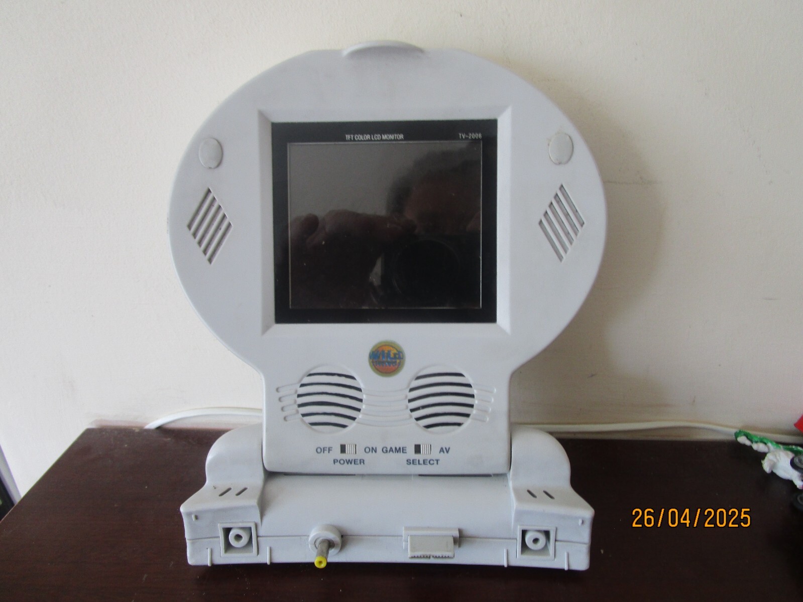 Picture 4 of 8