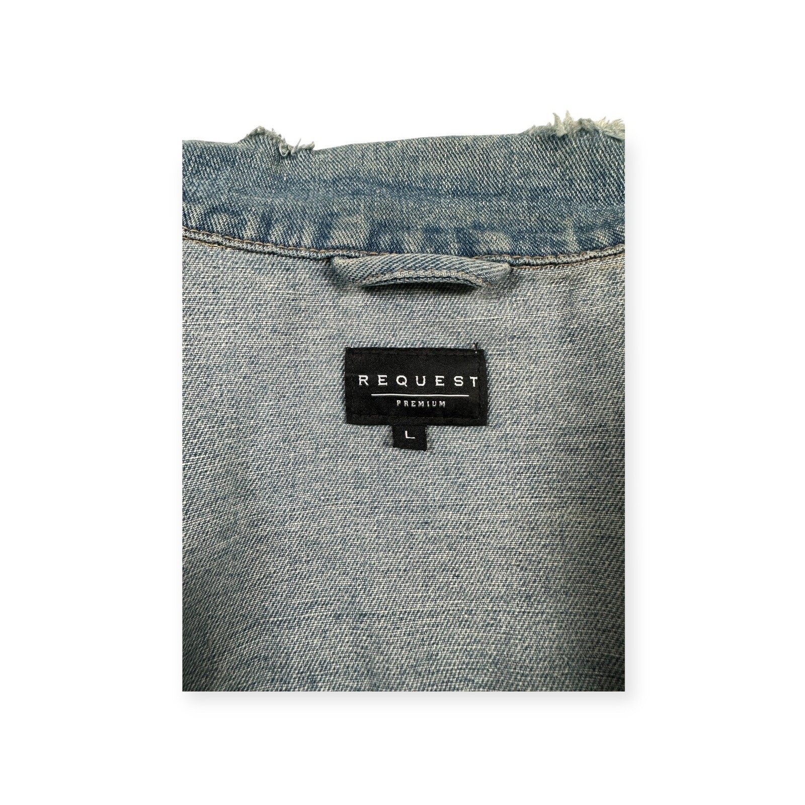Request Premium Denim Jacket Distressed Light Was… - image 7