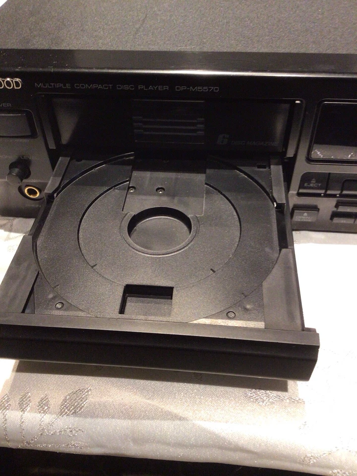 Проигрыватель нескольких компакт-дисков Kenwood DP-M5570 - Изображение 3 из 4