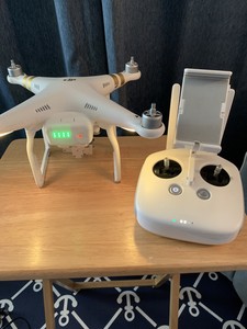 DJI-Phantom-3-4K-Quadcopter-Drone-with-4K-Camera-Gimbal-W-Extras-amp-Case