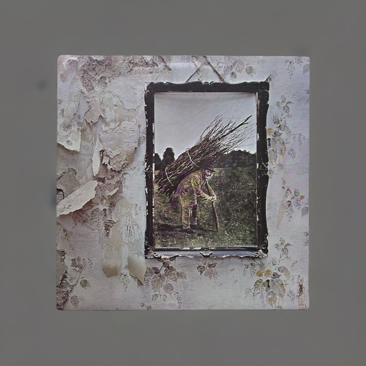 Led Zeppelin IV レコード 1971年 Led Zeppelin IV レコード 1971年 Zep-4-e1427508820766.jpg?