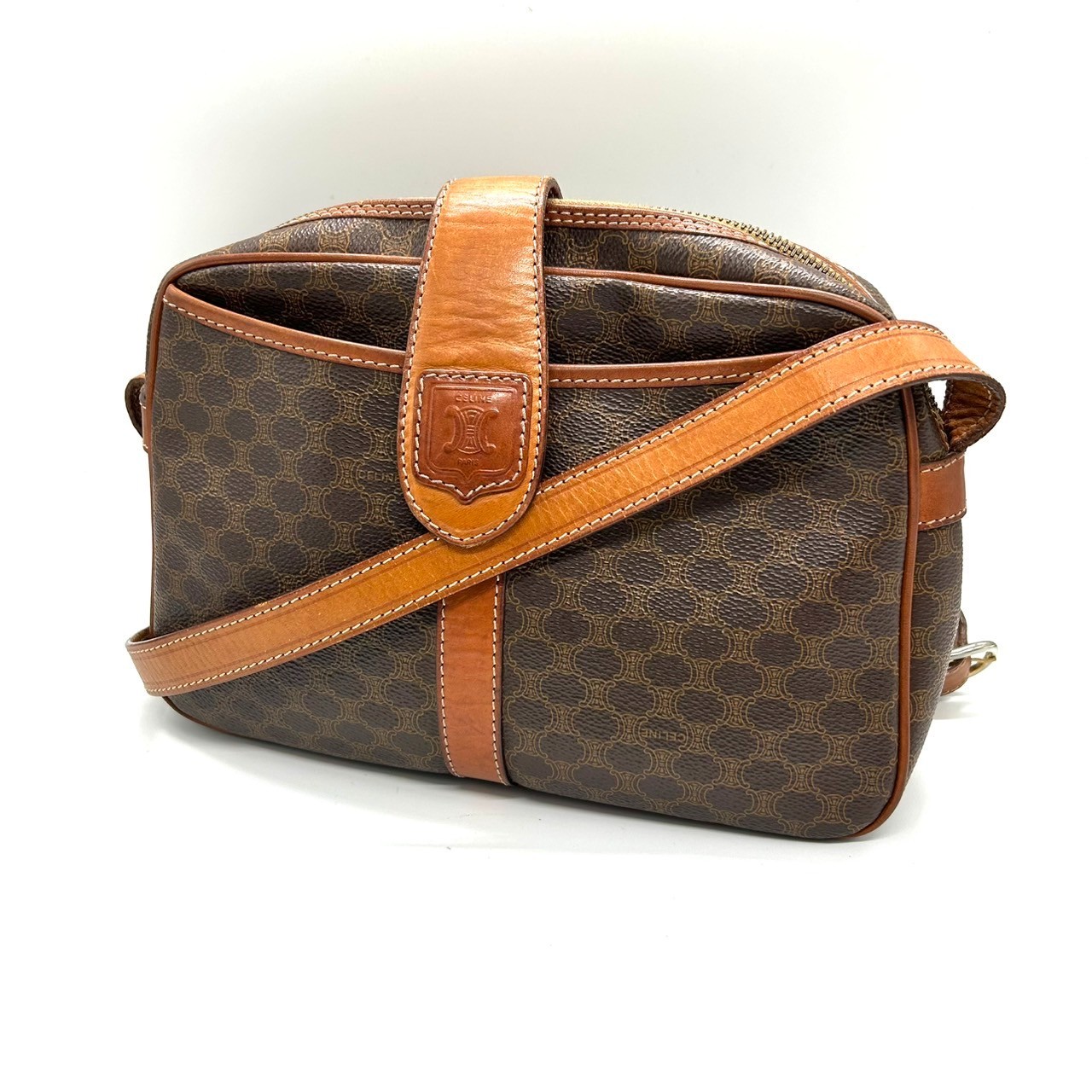 CELINE Macadam Brown Leather Shoulder Bag Auth 0160