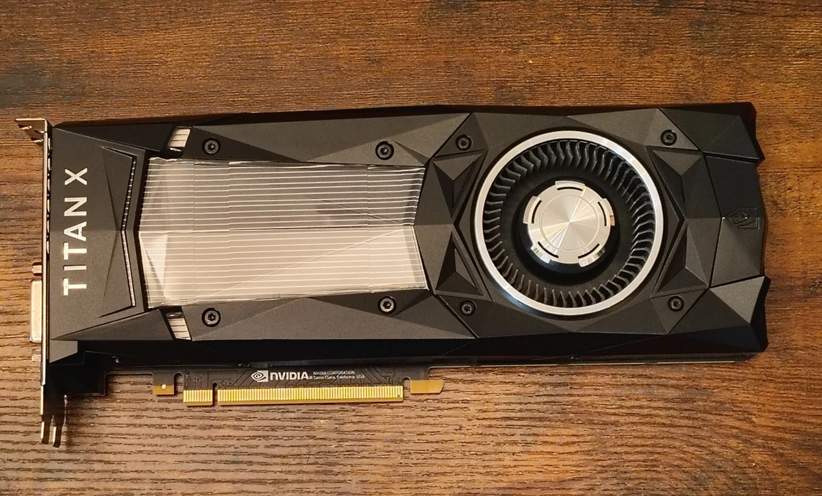 Preços baixos em Nvidia GeForce GTX Titan X 12GB GDDR 5X Placas
