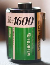 Fujicolour Superia 1600 iso 36exp 35mm film