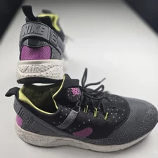 US Men’s Size 12 - Nike Air Huarache Utility PRM Berry Dark Grey