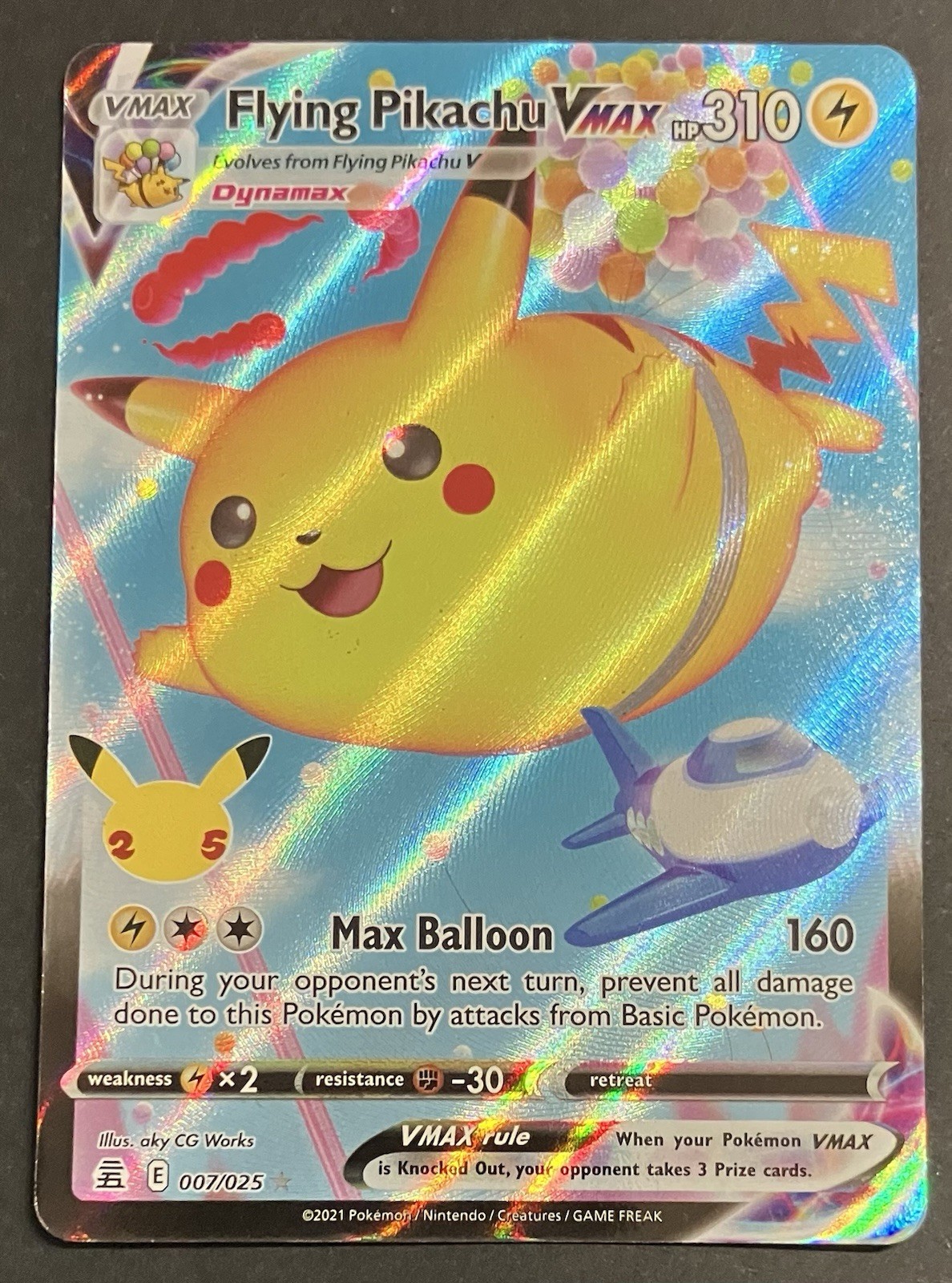 Flying Pikachu VMAX 007/025 Celebrations Pokemon 2021