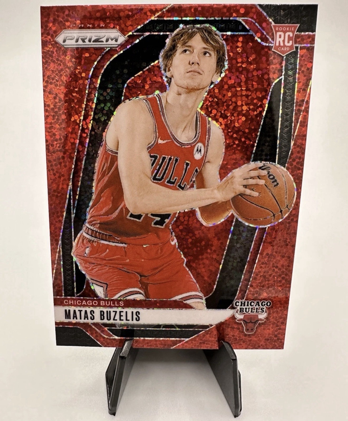 2024-25 Panini Prizm Matas Buzelis #252 Red Sparkle Prizm (RC) Rookie SSP Bulls