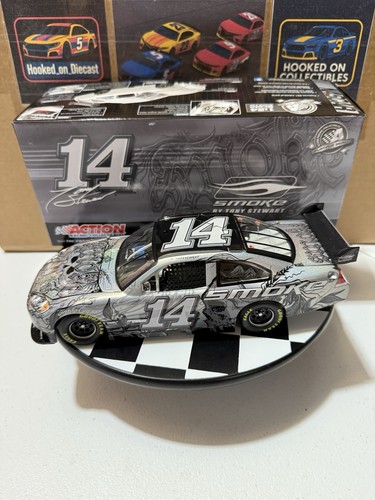 Tony Stewart #14 SMOKE 2010 COT 1/24 Nascar Diecast - Picture 2 of 13
