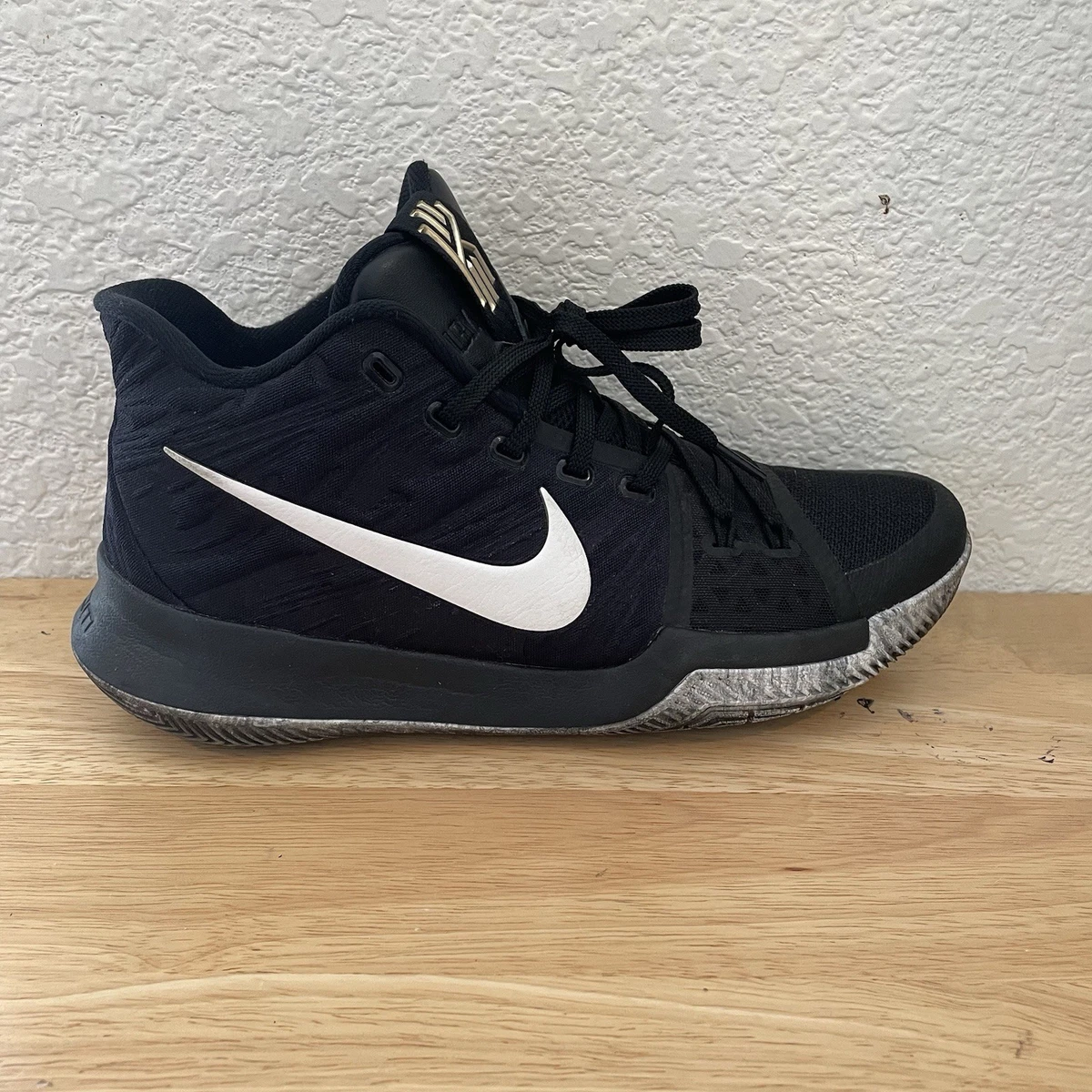 Nike Kyrie 3 BHM - 852415-001 | eBay