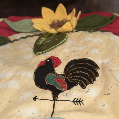 Susan Winget 3D Sunflowers Chicken Barn Lap Quilt Country Farmhouse To Our Roost - Picture 14 of 19