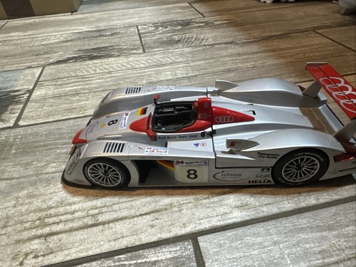 Silver Maisto AUDI R8 SIEGER #8 CAR 1:18 Le Mans 2000 No Box - Picture 3 of 9