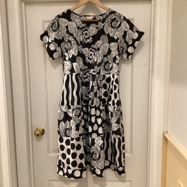 Gorman Size 8 Black & White Patchwork A-Line Knee Dress Cap Sleeve Cotton