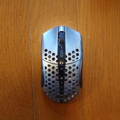Finalmouse Starlight Pro TenZ Small e Sports Gaming Maus Ultraleicht