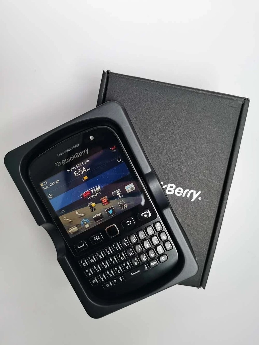 BlackBerry 9720 Unlocked Cellphone 3G WIFI 5MP Camera FM Radio GPS