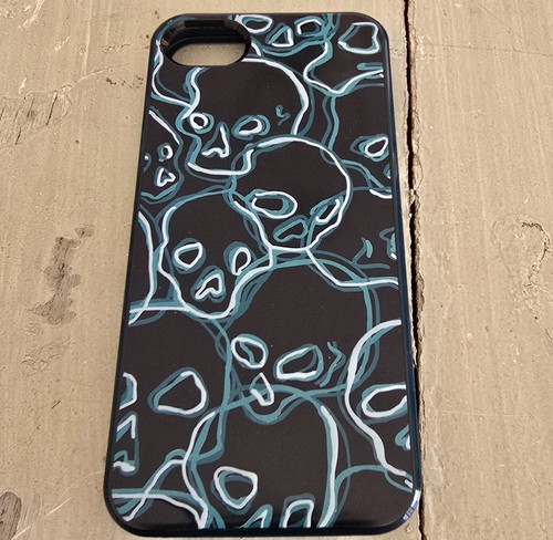 Marc by Marc Jacobs Cover Boxed, New, IPHONE 5 Case Abstract Neon Skull Pattern - Picture 5 of 9