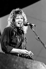 BEAUTIFUL PATTY LOVELESS 8X10 Photo