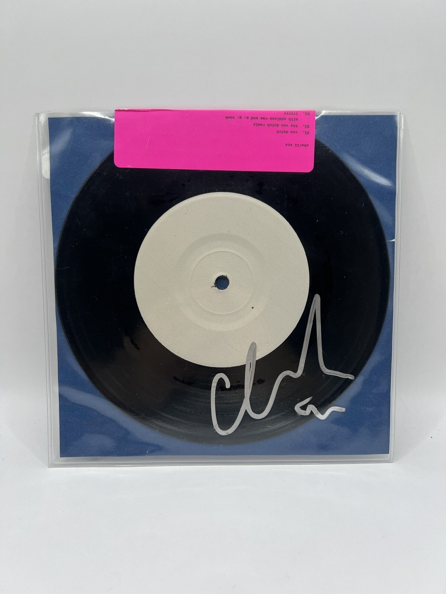 CHARLI XCX SIGNED VON DUTCH LIMITED EDITION 7” VINYL SINGLE