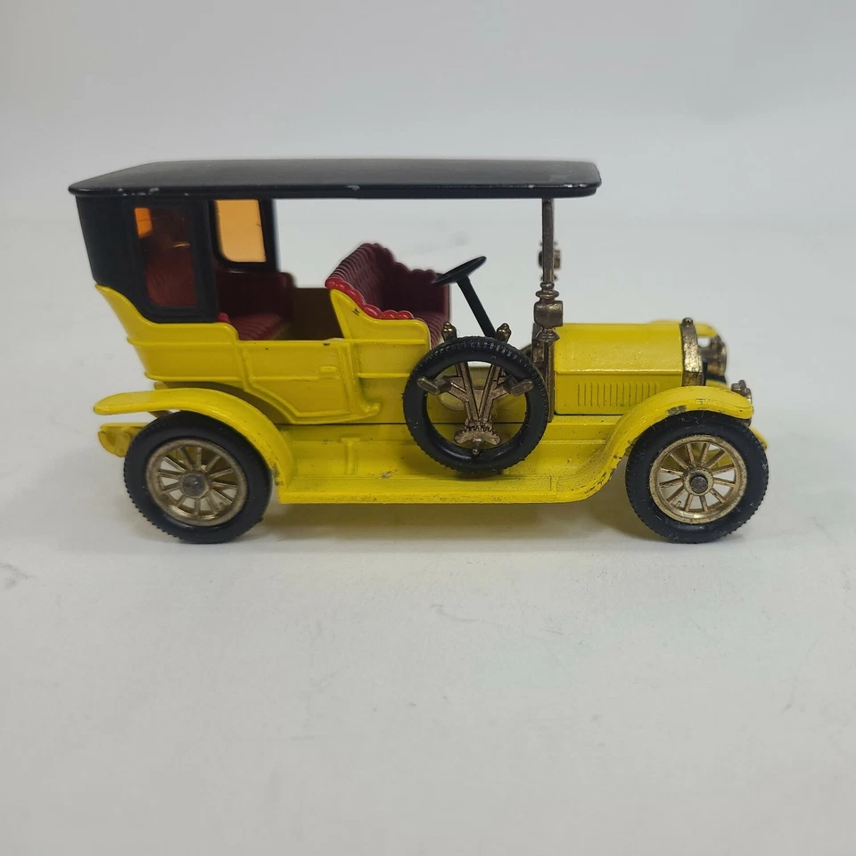 Modelos Matchbox vintage de antaño. Peugeot 1907. Y-05. Amarillo. Hecho 1969 Foto 4 de 4