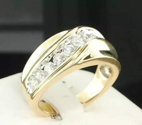 2Ct Round Cut Lab Created Diamond Men's Wedding Band Ring 14K Yellow Gold Plated - Picture 2 of 4