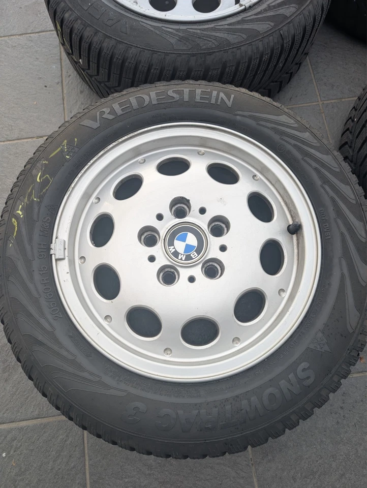 Orig. Winterradsatz BMW Z3 Alufelgenradsatz 205/60R15 91H BMW1092 7Jx15H ET47 - Bild 2 von 4