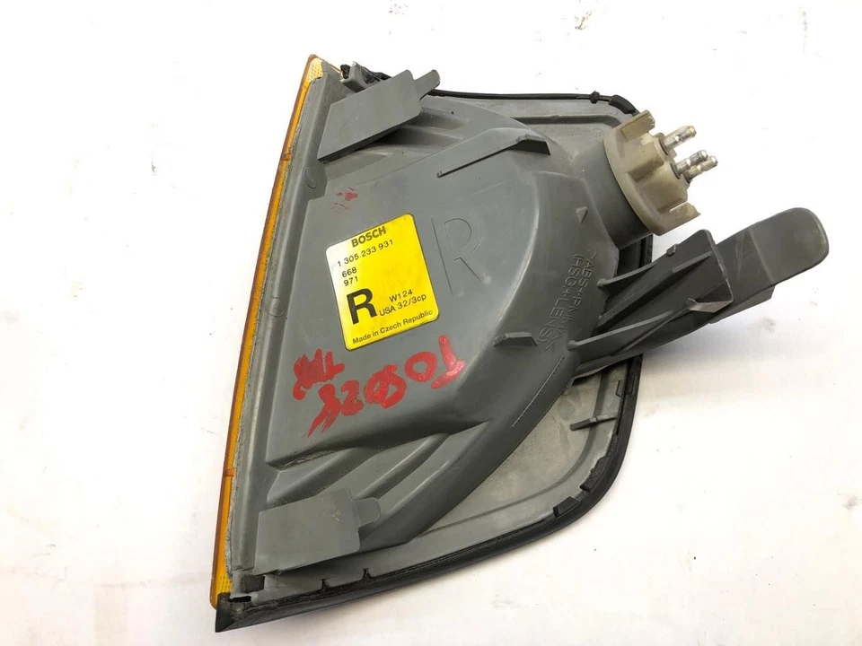 Mercedes-Benz 300D/E W124 1986-1992 delantero derecho pasajero intermitente 1248260343 Foto 4 de 4