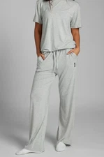 NWOT Comfrt Cloud Lounge Pants Light gray Medium New