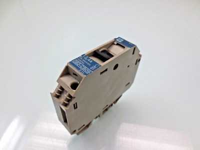 Telemecanique 4 Amp Circuit Breaker Warranty # GB2-CB09 Used