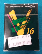 Vandoren V16  Alto Saxophone Reeds  3.5  Sealed Box Of 10  SR7035