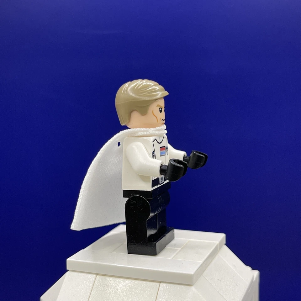 LEGO® Minifig sw0781 - Director Orson Callan Krennic Foto 4 de 4