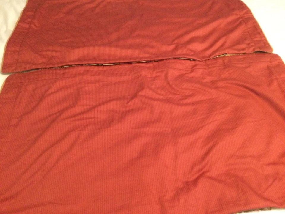 Rose Tree Home 2 pillow shams Summerton Jacobean 40x23 corded edges button close - Image 2 of 4