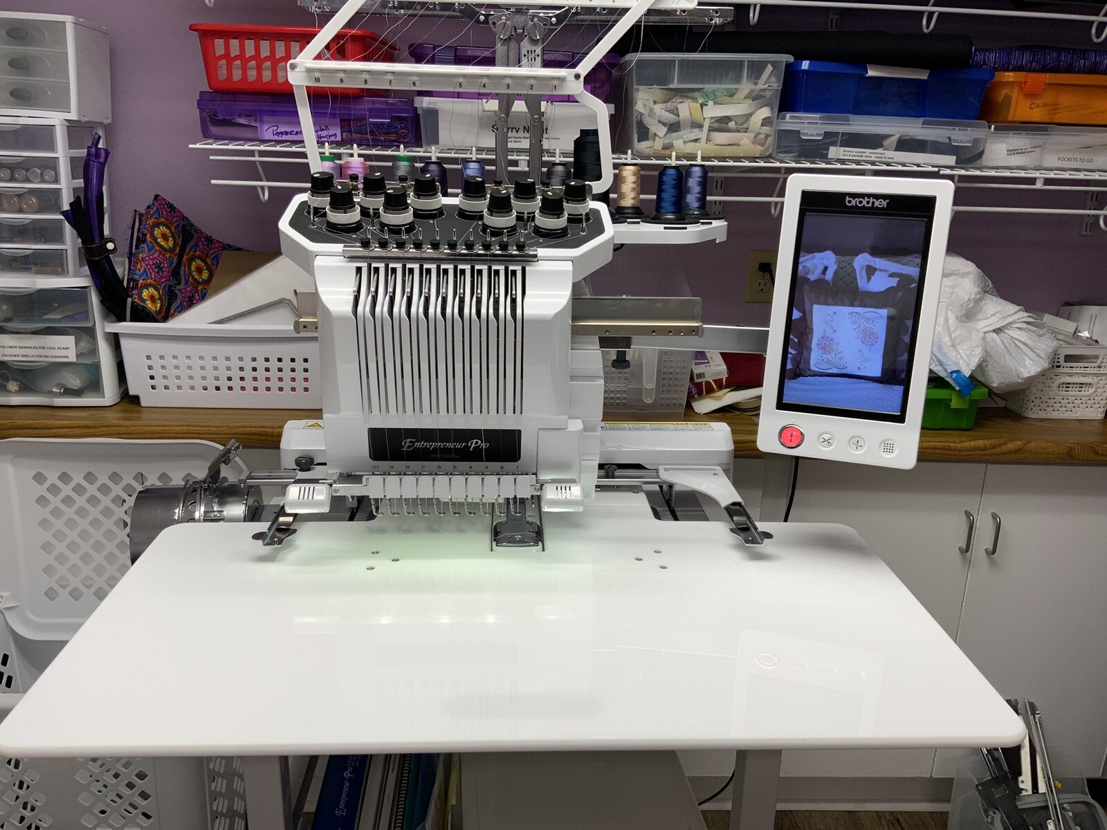 Machine Entreprenuer 1000e, 10 Needle
