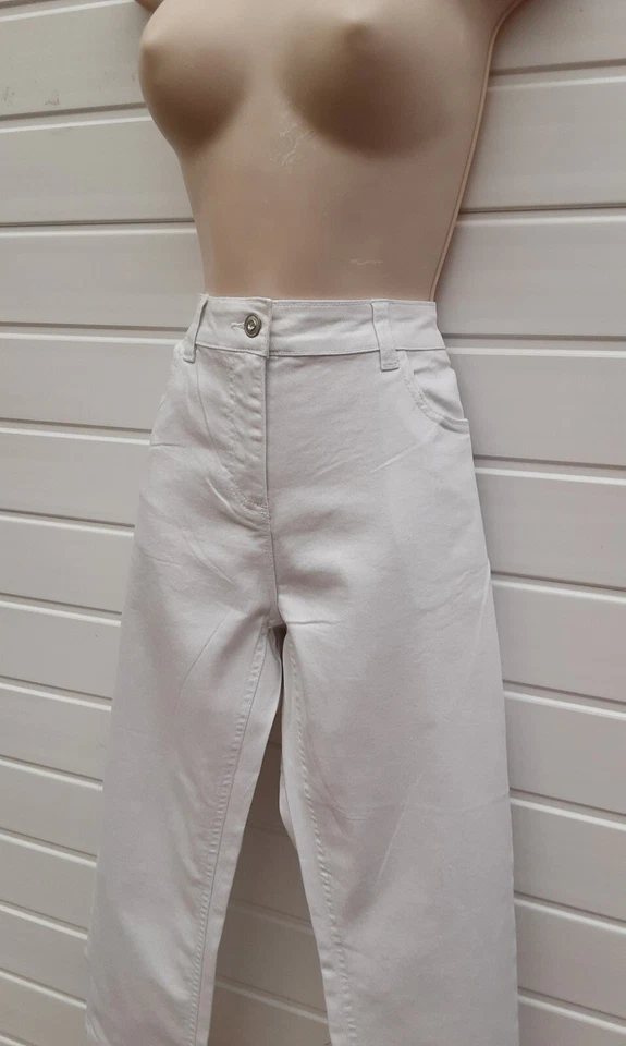 WHITE DENIM TROUSERS,CROPPED SLIM LEG,50S,60S,70S,80S STYLE,EPILOGUE,SIZE 20,NWT - Image 3 of 4