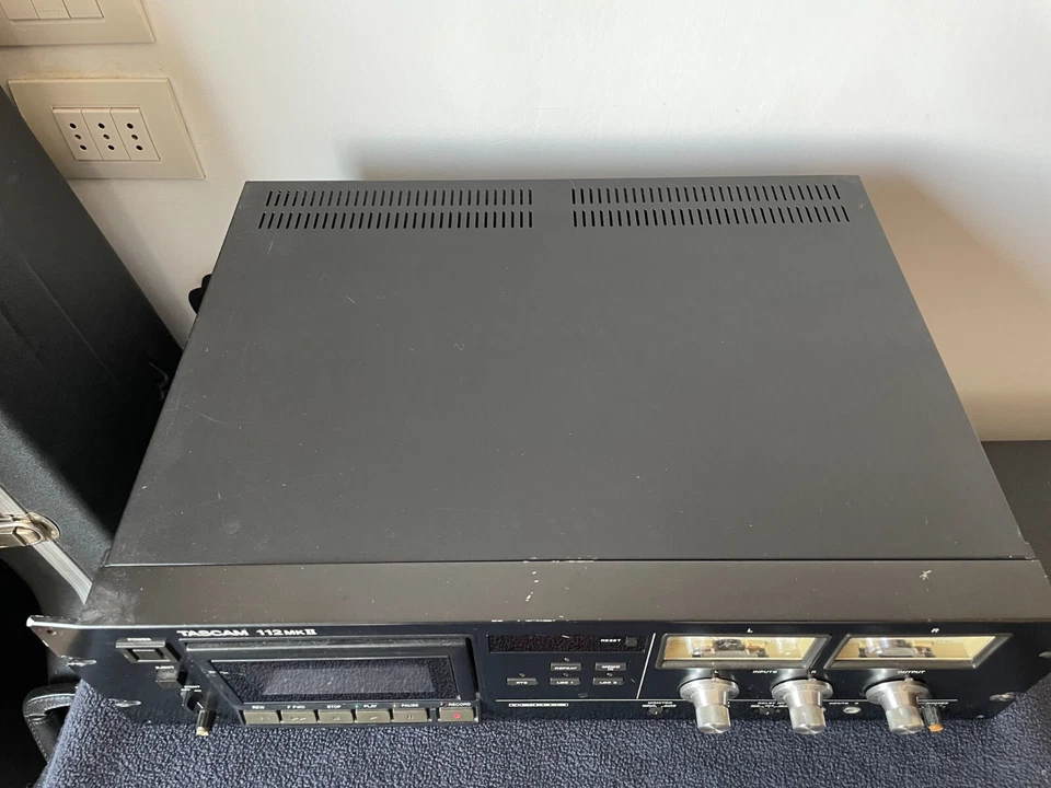 Tascam 112 MK2 + LA-112 XLR Expansion Card - (please read the description) - Imagen 4 de 4