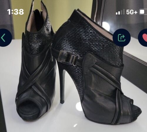 Vera Cuoio black heels size 8 Peep Toe - Picture 5 of 6