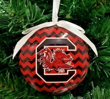 *SAMPLE SALE* SOUTH CAROLINA GAMECOCKS CHEVRON DESIGN ORNAMENT 3"