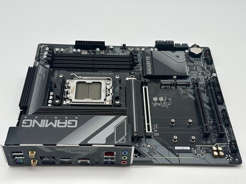 GIGABYTE B650 GAMING X AX AM5 ATX Motherboard READ/FOR PARTS - Photo 5/9
