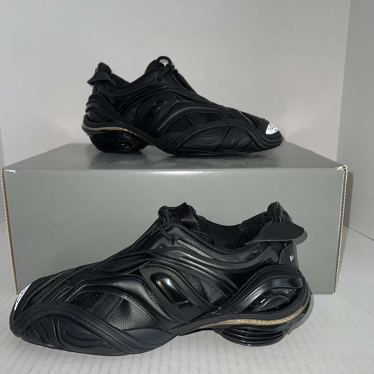 Balenciaga Tyrex Low Black - Brand New Size 8 Retail $895 | eBay Balenciaga Tyrex Low Black - Brand New Size 8 Retail $895 | eBay