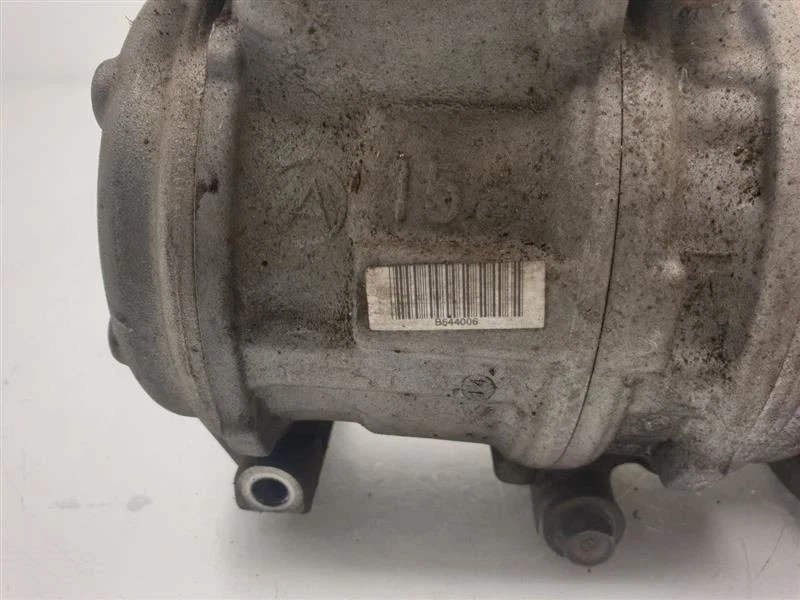 01 02 03 04 COMPRESOR DE AIRE ACONDICIONADO TOYOTA TACOMA LIMITED 3,4 L 5VZFE Foto 2 de 4