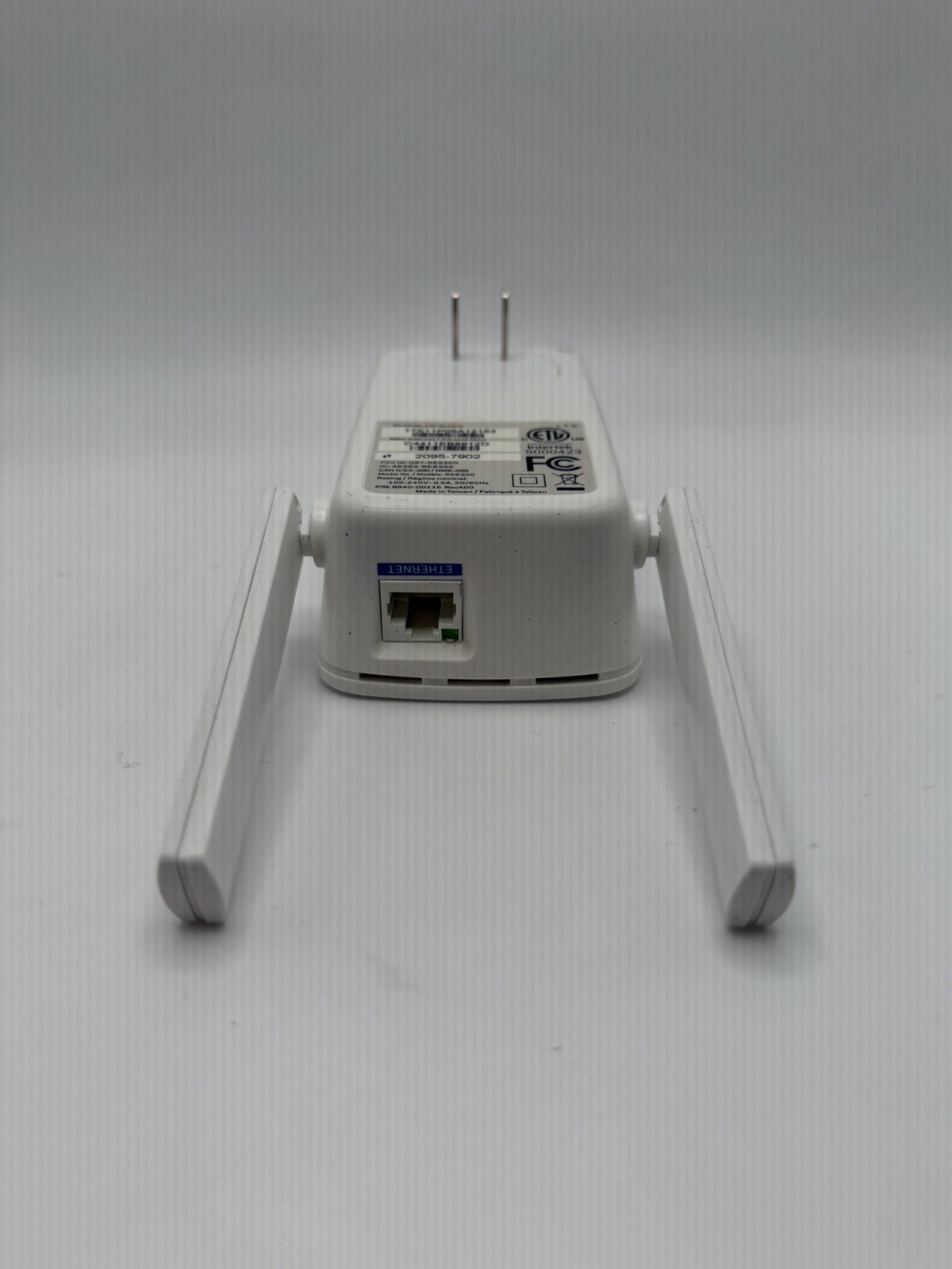 Linksys RE6300 WiFi Range Extender