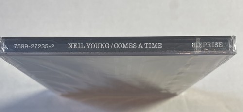 Neil Young Cd Comes A Time SEALED - Picture 3 of 3