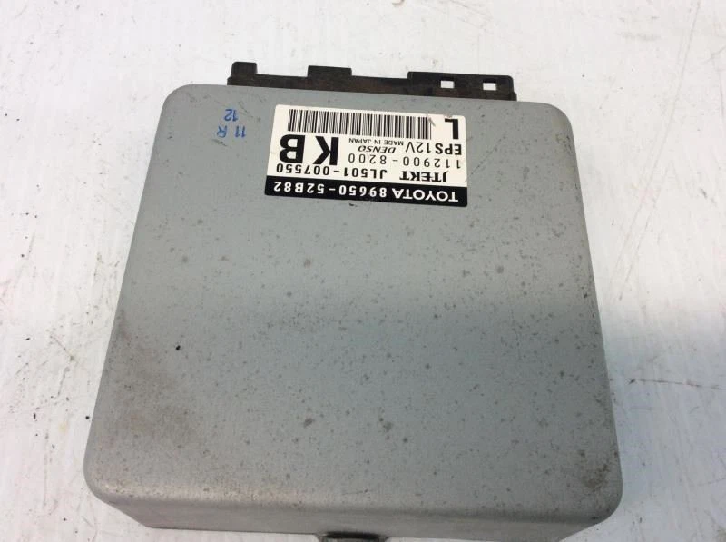 Módulo de control informático de dirección asistida Toyota Prius C 14 2014 OEM VIN B3 V Foto 2 de 4