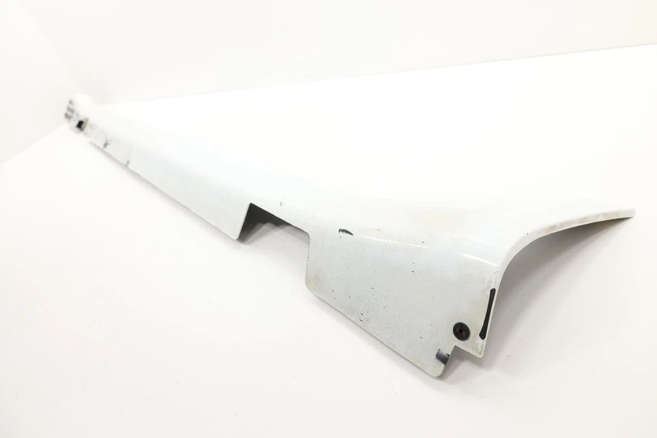 Chrysler Voyager 2020-2025 lado del conductor izquierdo basculante panel de moldura OEM blanco_PW7 Foto 4 de 4