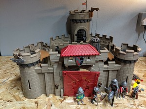 hawk knights castle