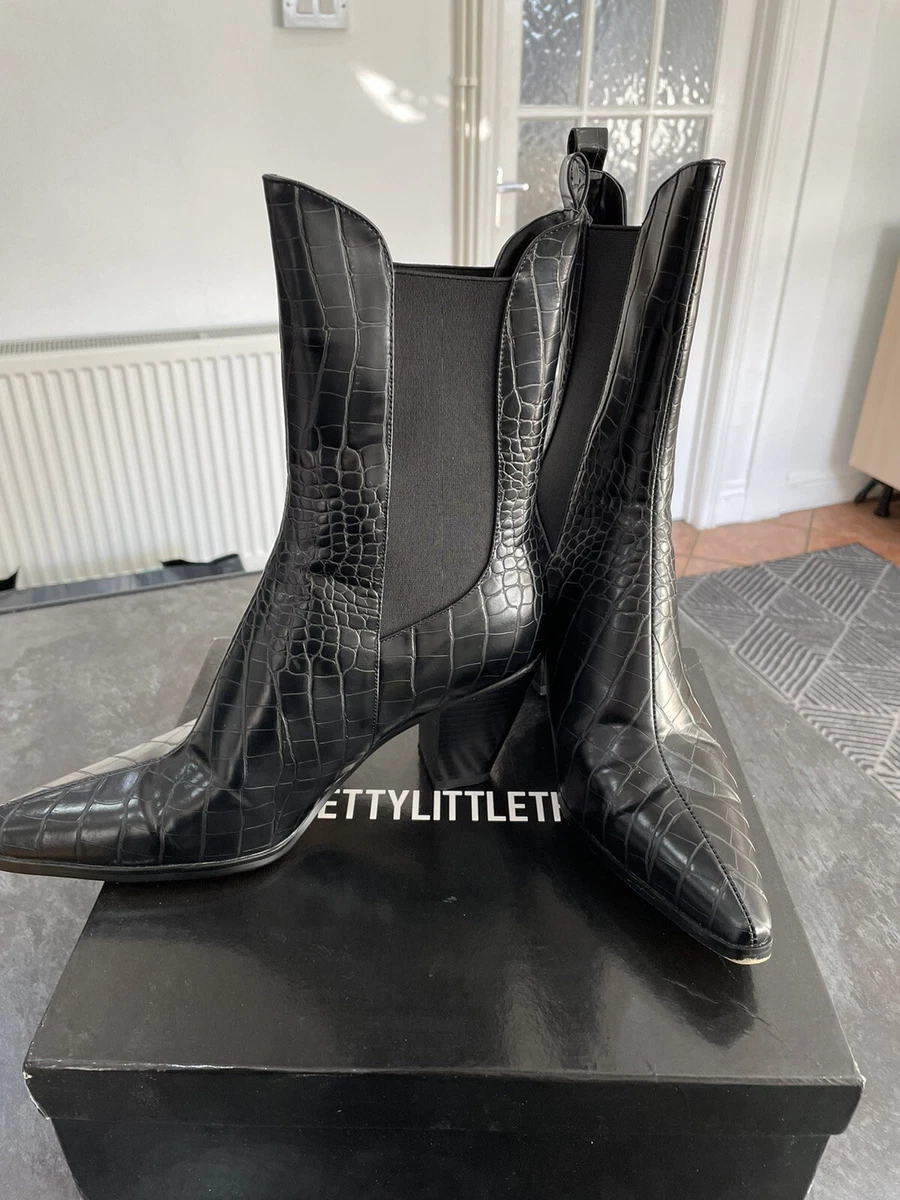 Pretty little clearance thing croc boots